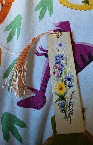 Floral wooden bookmark with - wooden,