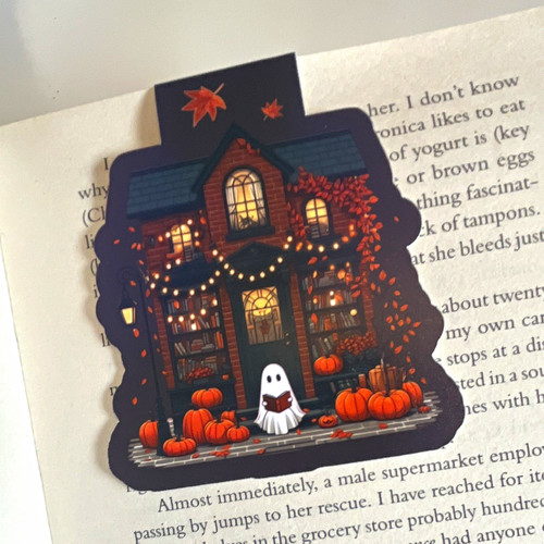 Magnetic halloween haunted - halloween,