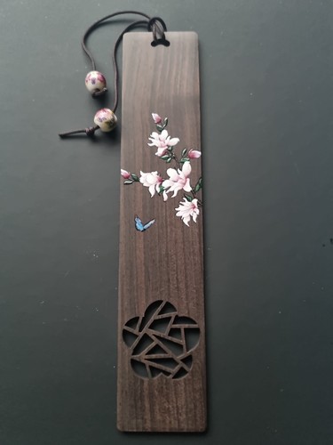 Classic sandalwood bookmark - classic,