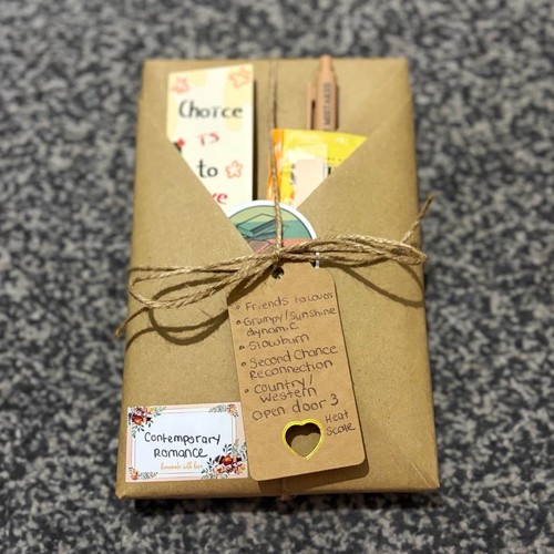 Handmade blind date - , a